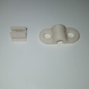 Attaches barre capot Renault 4L – Fixation origine OEM 7703079188